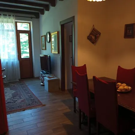 Centro Con Giardino Privato Pragelato