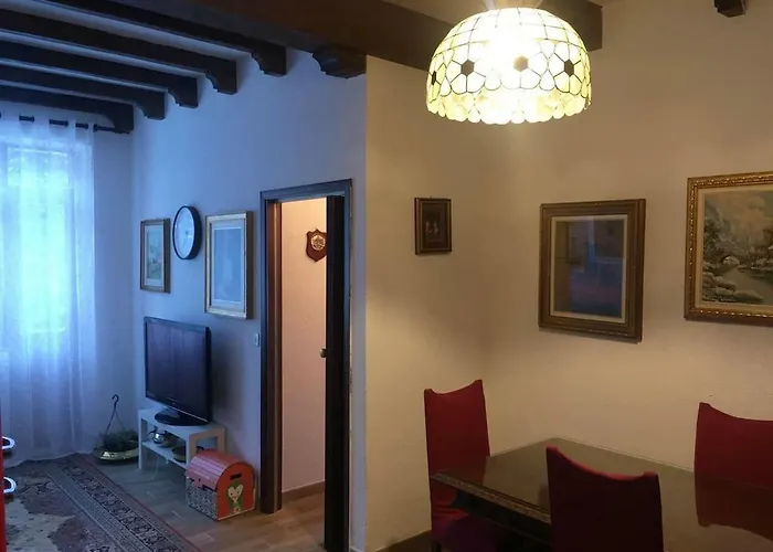 Centro Con Giardino Privato *